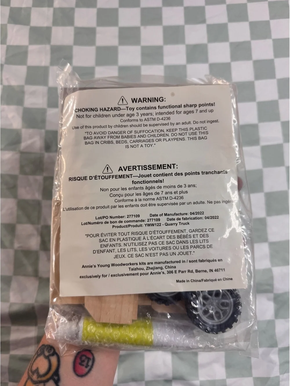 Annie's Young Woodworkers Quarry Truck Wood Craft Kit